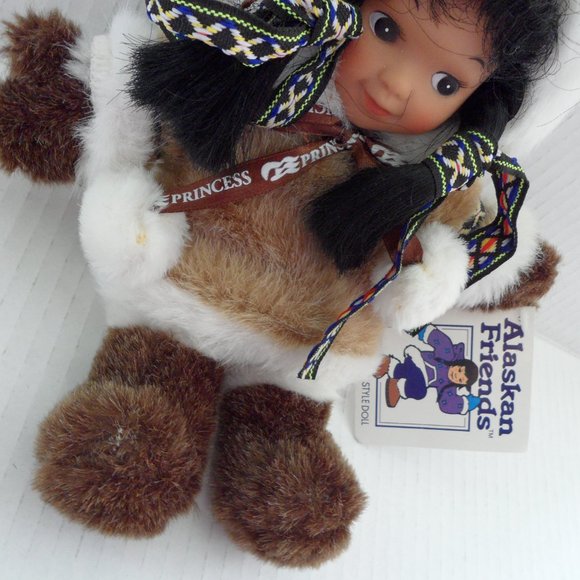 Alaskan Friends Doll - Picture 4 of 7